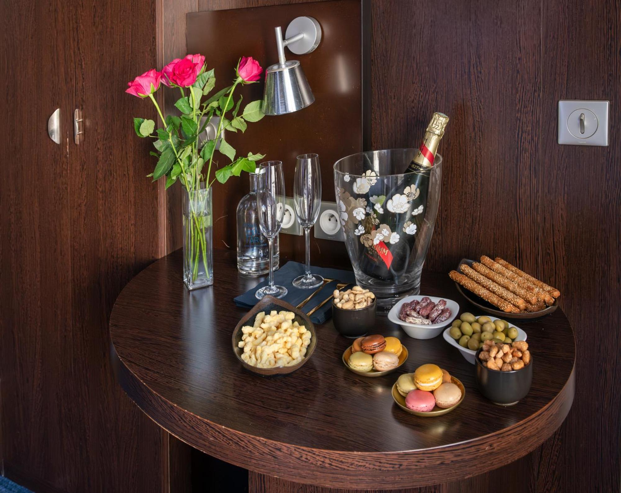 Du Parc Montparnasse 3* Paris