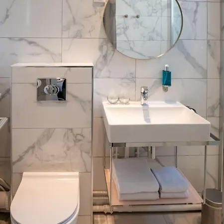 Hotel Du Parc Montparnasse Parigi