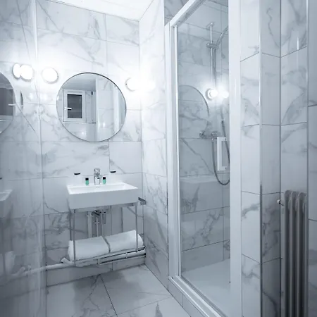 Hotel Du Parc Montparnasse Parigi